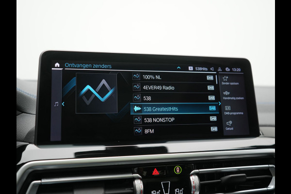 BMW iX3 M Sport 80 kWh 286pk Dealer O.H. | Panodak | Adaptive Cruise | Head Up | 360 Camera | Harman / Kardon | Lederen Sportstoelen Memory & Verwarmd | Keyless | Blis | Stuur Verwarmd | Sfeerverlichting | Apple Carplay | 20"L.M |