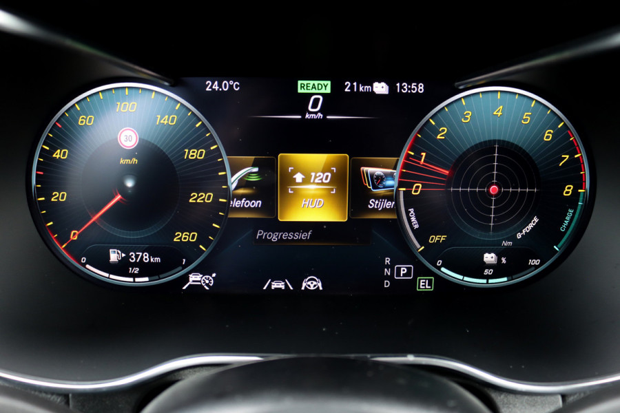 Mercedes-Benz GLC 300e 4MATIC AMG Line | Distronic+ | Memory | Trekhaak | HUD | Verwarmd Stuurwiel | Leder | Keyless Go | Augmented Reality |