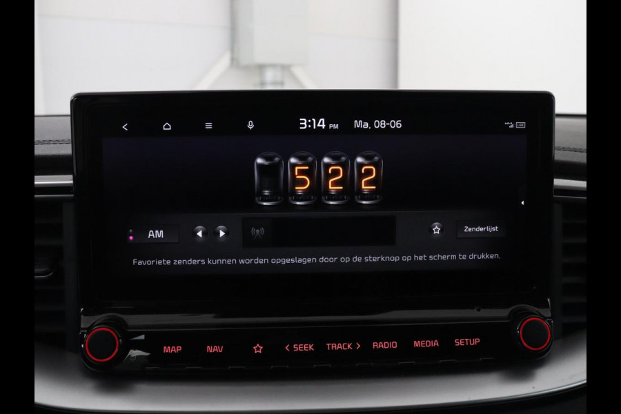 Kia Ceed 1.5 T-GDi DynamicPlusLine | Stoelverwarming | Adaptive cruise | Camera | Carplay | Half leder | Stuurverwarming | Navigatie | Full LED | Side Assist | Climate control | Parkeerhulp | Keyless | Elektrische klep