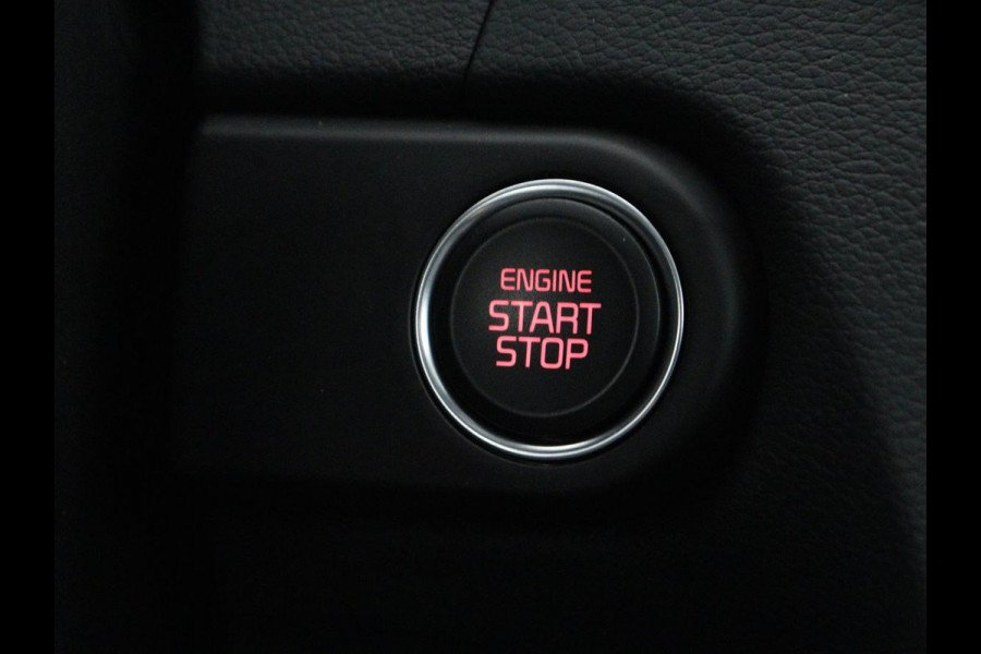 Kia Ceed 1.5 T-GDi DynamicPlusLine | Stoelverwarming | Adaptive cruise | Camera | Carplay | Half leder | Stuurverwarming | Navigatie | Full LED | Side Assist | Climate control | Parkeerhulp | Keyless | Elektrische klep
