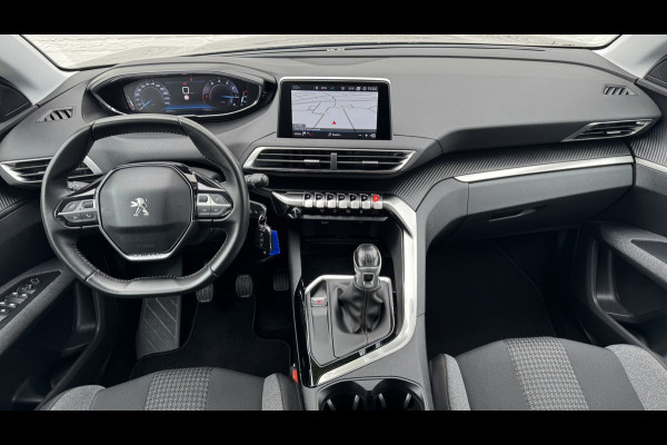 Peugeot 5008 1.2 PureTech Blue Lease Executive 7P Navi Camera Carplay Clima