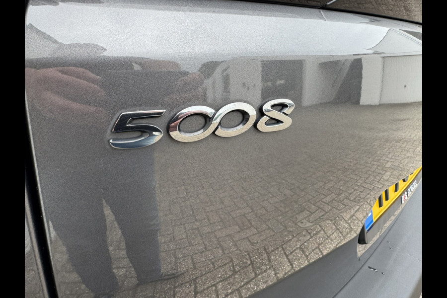Peugeot 5008 1.2 PureTech Blue Lease Executive 7P Navi Camera Carplay Clima