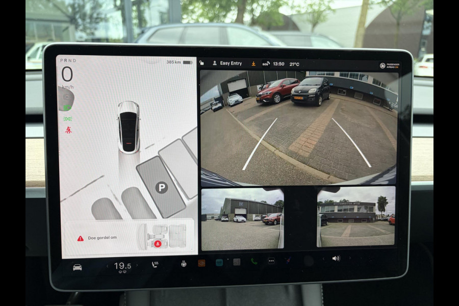 Tesla Model Y Long Range AWD 75 kWh SOH 92% | AFNEEMBARE TREKHAAK| ENHANCHED AUTOPILOT| RESTERENDE ALGEMENE FABRIEKSGARANTIE TESLA T/M 03-2028 OF 80.000KM| ACCU + AANDRIJFLIJN T/M 03-2032/ 192.000KM| RIJKLAAR GELEVERD