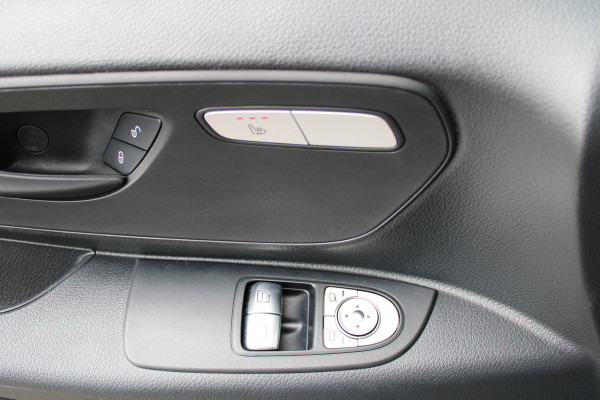 Mercedes-Benz Vito 119 CDI / Aut / Lang / DC / 2x Schuifdeur / Leer / Led / Camera / Vol Opties / NIEUWSTAAT