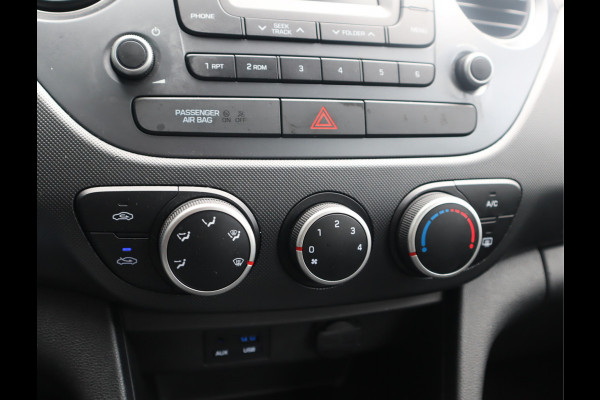 Hyundai i10 1.0i Comfort / Airco / Stuurbekr / Cruise Voldoende Apk