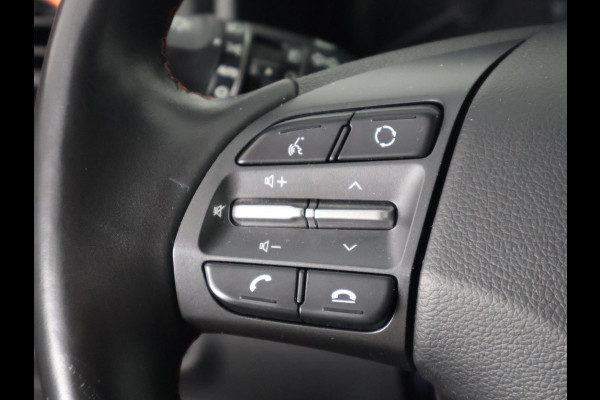 Hyundai Kona 1.0T Premium Two-Tone Sport | Apple Carplay & AndroidAUTO | Stoel ventilatie / Verwarming | Head-Up display |