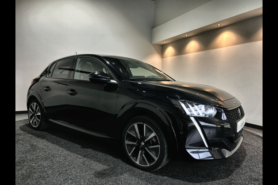 Peugeot e-208 EV GT Pack 50 kWh Panoramadak | leer-alcantara | 11 kW 3-fase
