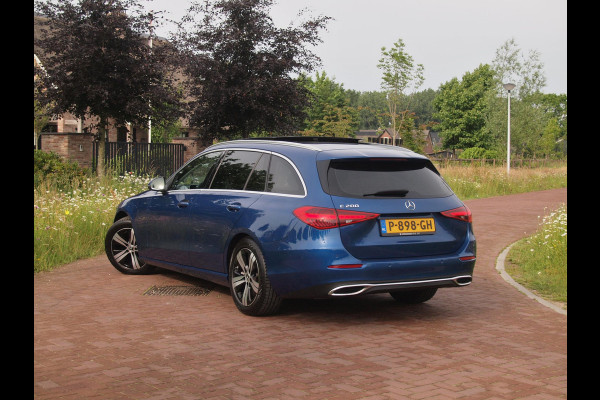 Mercedes-Benz C-Klasse Estate 200 Launch Edition Luxury Line | Panoramadak | Burmester Audio | Camera | Sfeerverlichting | Apple Carplay |