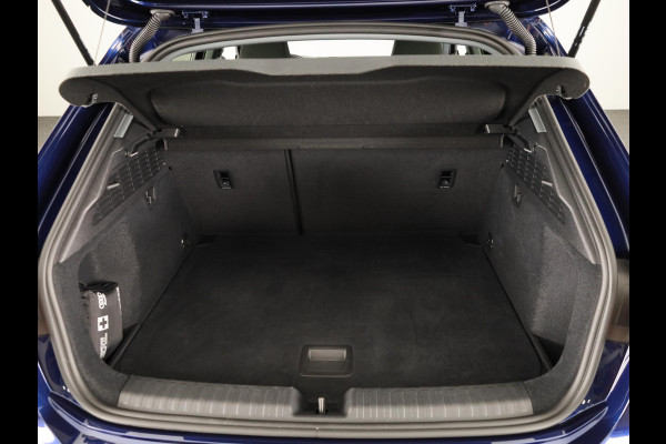 Audi A3 Sportback 35 TFSI Advanced edition 150 pk | Private Lease € 503,00 per maand* | Verlengde garantie | Navigatie | Parkeersensoren achter | LED koplampen