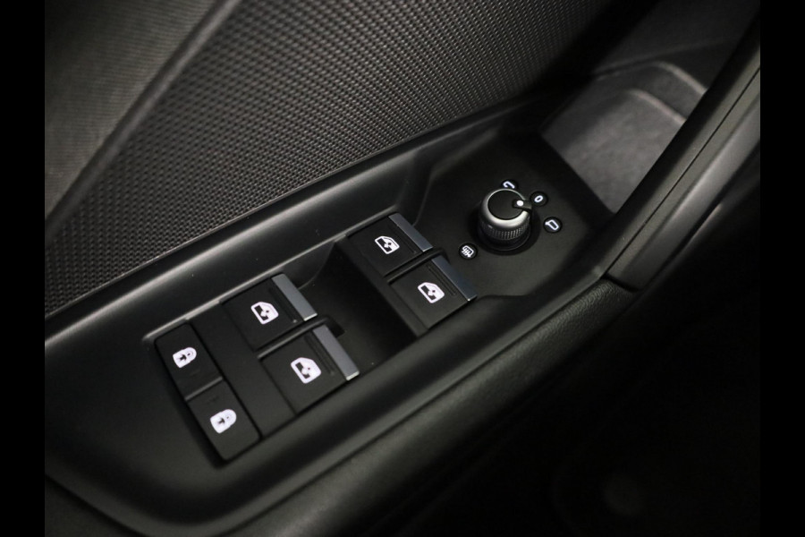 Audi A3 Sportback 35 TFSI Advanced edition 150 pk | Private Lease € 503,00 per maand* | Verlengde garantie | Navigatie | Parkeersensoren achter | LED koplampen