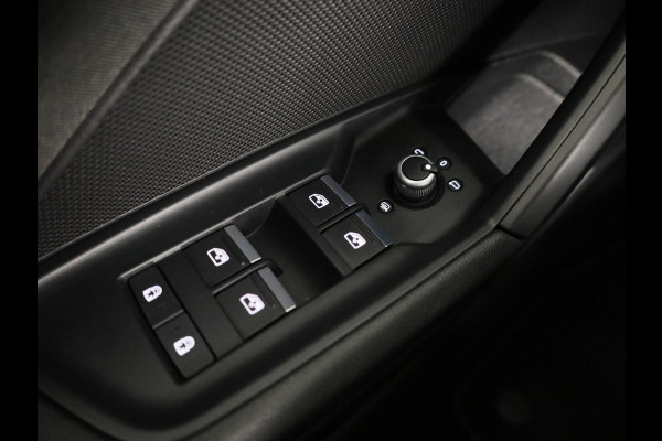 Audi A3 Sportback 35 TFSI Advanced edition 150 pk | Private Lease € 503,00 per maand* | Verlengde garantie | Navigatie | Parkeersensoren achter | LED koplampen