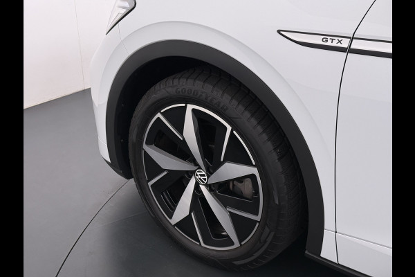 Volkswagen ID.4 GTX 4Motion 82kWh 300PK Trekhaak Ergo-Active Stoelen Elek.Verstelbaar+Memory Stoel+Stuurverwarming Adap.Cruise Navi Ecc Matrix led Apple Carplay Android Auto SOH 88% Top Sport Interieur Pakket Plus Lmv 20" 4WD AWD Keyless Advanced 1e Eigenaar Origineel Nederlandse Auto