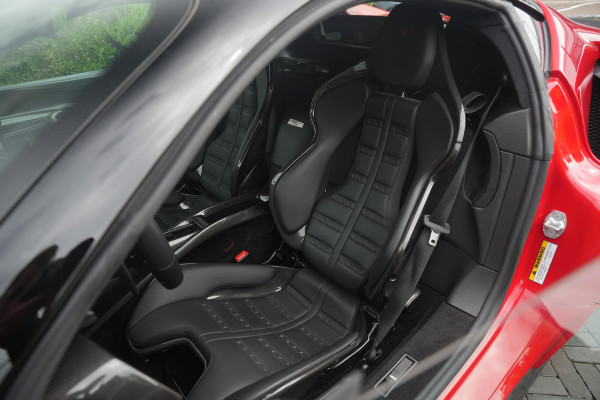 Ferrari SF90 Stradale 4.0 V8 Assetto Fiorano Fiorano Pack Carbon Fibre Daytona Racing Seats