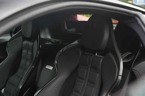 Ferrari SF90 Stradale 4.0 V8 Assetto Fiorano Fiorano Pack Carbon Fibre Daytona Racing Seats