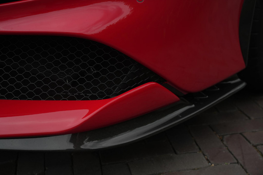 Ferrari SF90 Stradale 4.0 V8 Assetto Fiorano Fiorano Pack Carbon Fibre Daytona Racing Seats