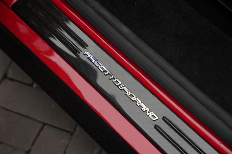 Ferrari SF90 Stradale 4.0 V8 Assetto Fiorano Fiorano Pack Carbon Fibre Daytona Racing Seats