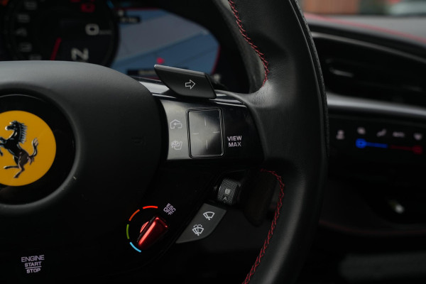 Ferrari SF90 Stradale 4.0 V8 Assetto Fiorano Fiorano Pack Carbon Fibre Daytona Racing Seats
