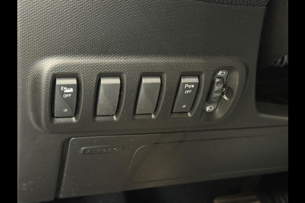 Smart Fortwo Cabrio EQ Comfort 18 kWh Automaat Navigatie Apple Carplay Android Auto Parkeersensoren Achter Climate Control Elektrisch Cabriodak DAB+