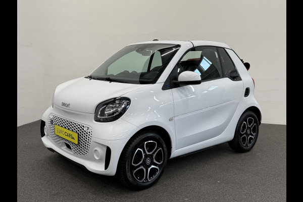 Smart Fortwo Cabrio EQ Comfort 18 kWh Automaat Navigatie Apple Carplay Android Auto Parkeersensoren Achter Climate Control Elektrisch Cabriodak DAB+