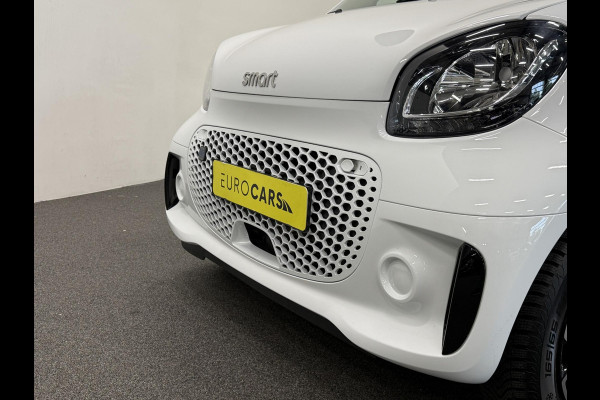 Smart Fortwo Cabrio EQ Comfort 18 kWh Automaat Navigatie Apple Carplay Android Auto Parkeersensoren Achter Climate Control Elektrisch Cabriodak DAB+