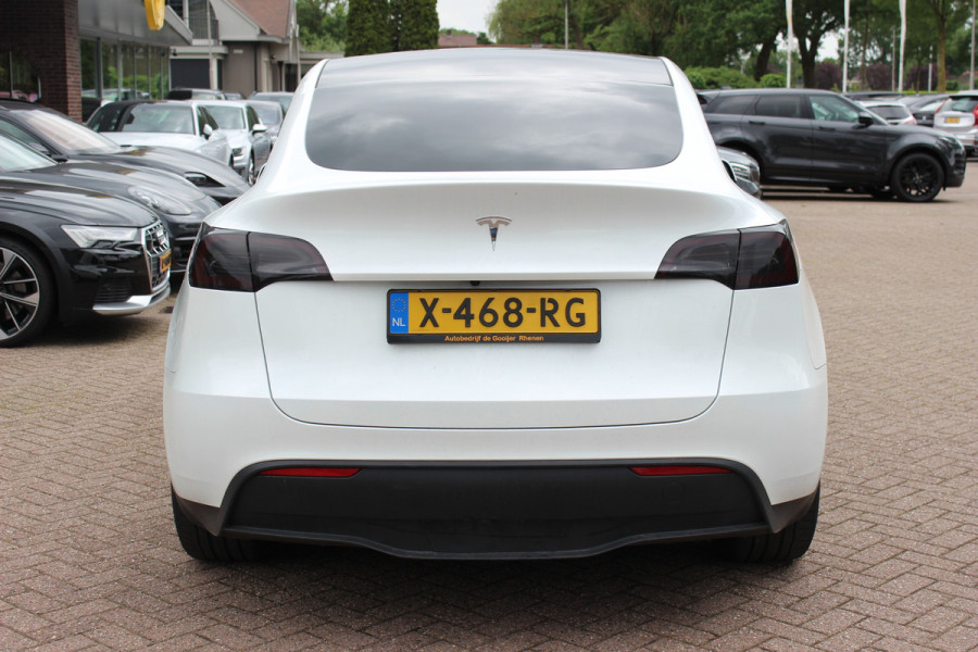 Tesla Model Y RWD 58 kWh / Autopilot / Panormadak / Camera / Premium Audio / 19'' / Navigatie