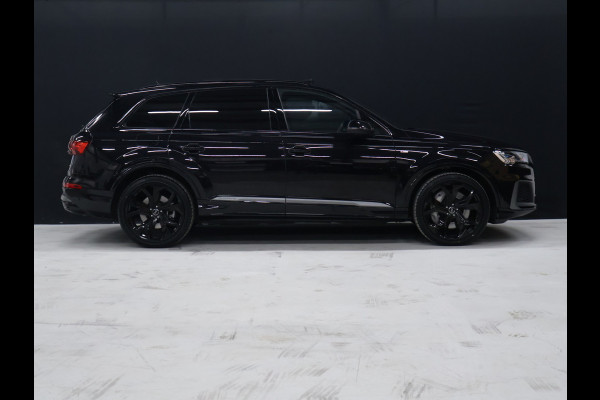 Audi Q7 55 TFSI e quattro S Line [SCHUIFKANTELDAK, BANG & OLUFSEN, LUCHTVERING, APPLE CARPLAY, ANDROID, MEMORY SEATS, HEAD-UP, PARKEER ASSISTENT, 360 CAMERA, STOELVERWARMING, ADAPTIVE CRUISE, VOL LEDER, NIEUWSTAAT]