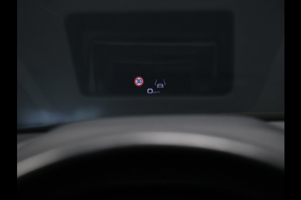 Audi Q7 55 TFSI e quattro S Line [SCHUIFKANTELDAK, BANG & OLUFSEN, LUCHTVERING, APPLE CARPLAY, ANDROID, MEMORY SEATS, HEAD-UP, PARKEER ASSISTENT, 360 CAMERA, STOELVERWARMING, ADAPTIVE CRUISE, VOL LEDER, NIEUWSTAAT]