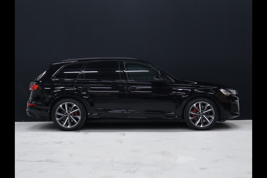 Audi Q7 60 TFSI e quattro Competition S Line [LUCHTVERING, TREKHAAK UITKLAPBAAR, SFEERVERLICHTING, ELEKTRISCH VERSTELBARE STOELEN, APPLE CARPLAY, ANDROID, STOELVERWARMING, CAMERA, PDC V+A, VOL LEDER, CRUISE, CLIMATE, NIEUWSTAAT]