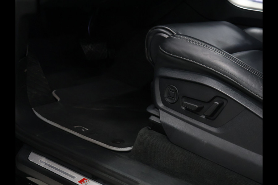 Audi Q7 60 TFSI e quattro Competition S Line [LUCHTVERING, TREKHAAK UITKLAPBAAR, SFEERVERLICHTING, ELEKTRISCH VERSTELBARE STOELEN, APPLE CARPLAY, ANDROID, STOELVERWARMING, CAMERA, PDC V+A, VOL LEDER, CRUISE, CLIMATE, NIEUWSTAAT]