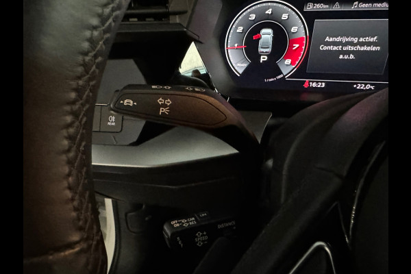 Audi A3 LIMOUSINE 30 TFSI Business edition Keyless|CarPlay