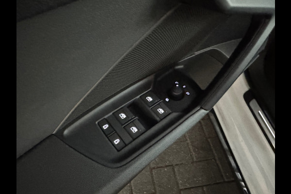 Audi A3 LIMOUSINE 30 TFSI Business edition Keyless|CarPlay