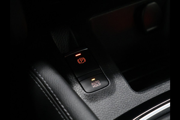 Nissan QASHQAI 1.2 N-Connecta [360° CAMERA, PANORAMADAK, BLUETOOTH, LANE ASSIST, CRUISE CONTROL, NIEUWSTAAT]