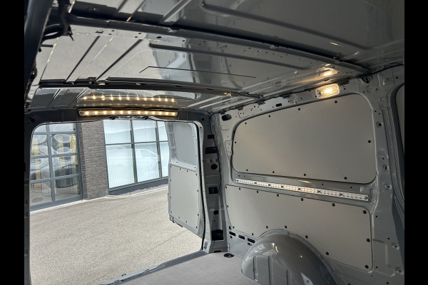 Mercedes-Benz Vito 116 CDI L3 Pro / 2500KG Trekhaak / MBUX / Navigatie / Camera / Cruise control / Airco / LMV