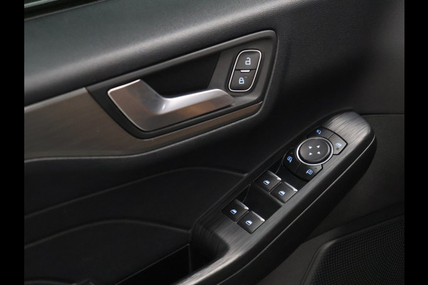 Ford Kuga 2.5 PHEV Titanium [SFEERVERLICHTING, APPLE CARPLAY, ANDROID, CAMERA, VOL LEDER, PDC V+A, DIGITAL DASH, LANE ASSIST, KEYLESS ENTRY, CRUISE CONTROL, CLIMATE CONTROL, NIEUWSTAAT]