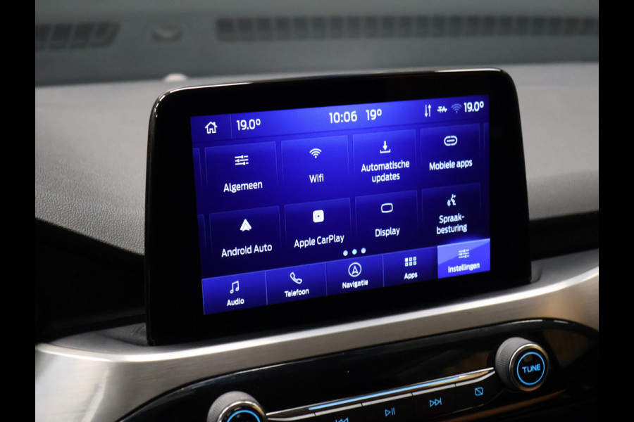 Ford Kuga 2.5 PHEV Titanium [SFEERVERLICHTING, APPLE CARPLAY, ANDROID, CAMERA, VOL LEDER, PDC V+A, DIGITAL DASH, LANE ASSIST, KEYLESS ENTRY, CRUISE CONTROL, CLIMATE CONTROL, NIEUWSTAAT]