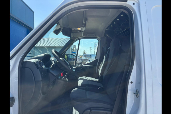 Renault Master T35 2.3 dCi L3H3 | 3 Zitplaatsen | Bluetooth | Navi | Parkeersensoren | Airco