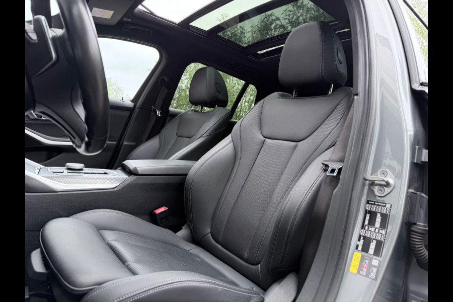 BMW 3 Serie Touring 320e Pano/Camera/Trekhaak