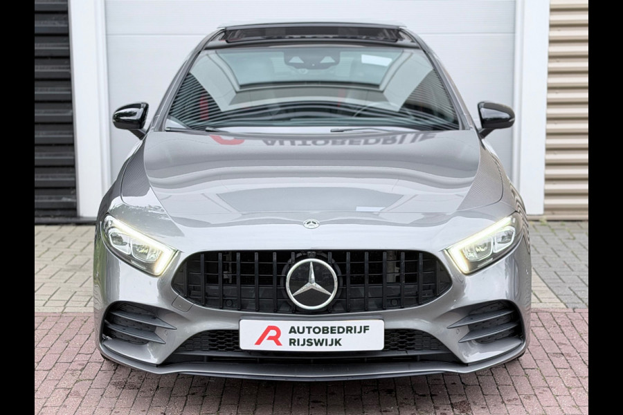 Mercedes-Benz A-Klasse 200 Launch Edition Premium Plus Pano/Sfeer