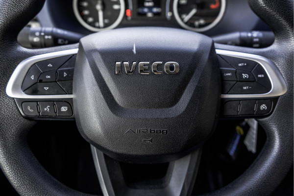 Iveco Daily 35S14V 2.3 L2H2 | Automaat | Trekhaak | Euro 6 | Cruise | Climate | 3500 KG Trekgewicht