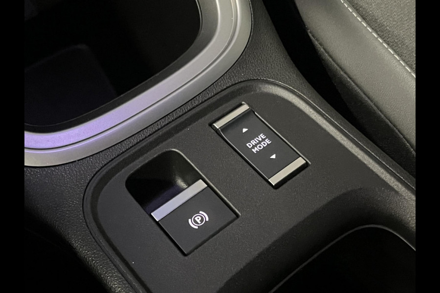 Jeep Avenger Summit 54 kWh *2.496 km* Adaptive cruise control | Camera | Carplay | Airco | Dodehoek detectie | 18" lichtmetalen wielen |