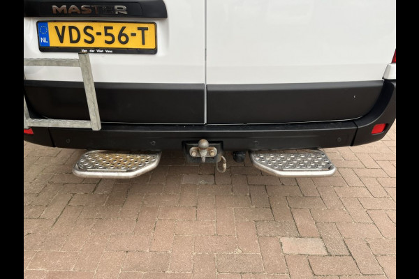 Renault Master T35 2.3 dCi L2H2 3p BPM Vrij! Lease €270 p/m, Imperiaal+Trap, Bedrijfswageninrichting, Navi, PDC, Airco, Trekhaak, Cruise controle, Onderhoudshistorie aanwezig