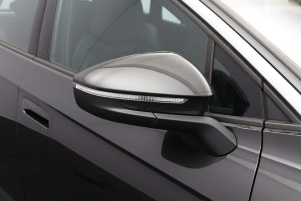 Volkswagen ID.4 Life 77 kWh 204 PK, SOH 92 %, Trekhaak, Carplay, WInterpakket, Adap. Cruise Control