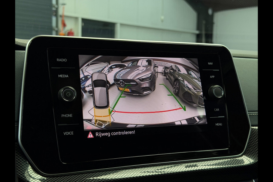 Volkswagen T-Cross 1.0 TSI Edition CarPlay Camera