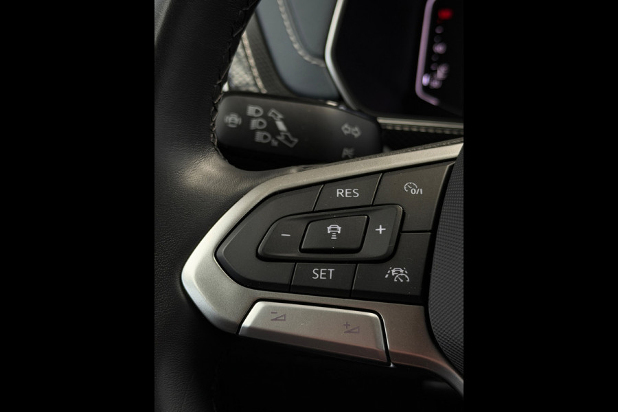 Volkswagen T-Cross 1.0 TSI Edition CarPlay Camera