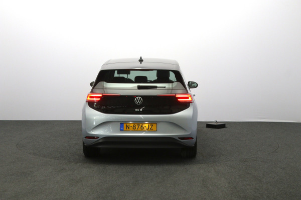 Volkswagen ID.3 204 PK Pro S 77 kWh 204 PK, SOH 88 %, Stoelverwarming, Stuurverwarming, Adap. Cruise Control