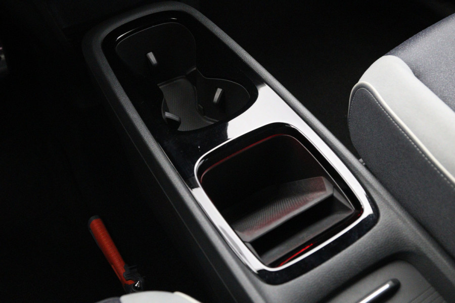 Volkswagen ID.3 204 PK Pro S 77 kWh 204 PK, SOH 88 %, Stoelverwarming, Stuurverwarming, Adap. Cruise Control