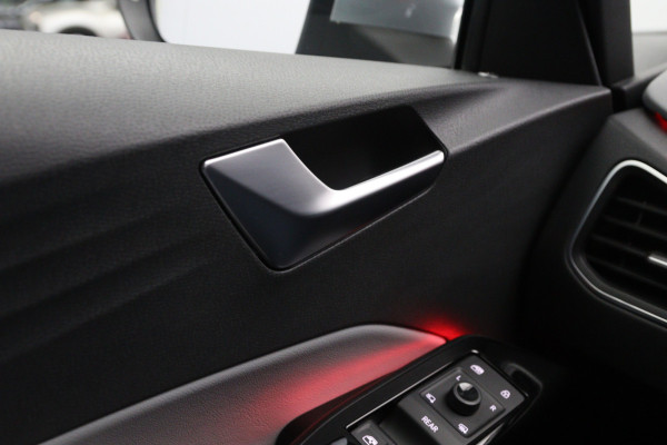 Volkswagen ID.3 204 PK Pro S 77 kWh 204 PK, SOH 88 %, Stoelverwarming, Stuurverwarming, Adap. Cruise Control