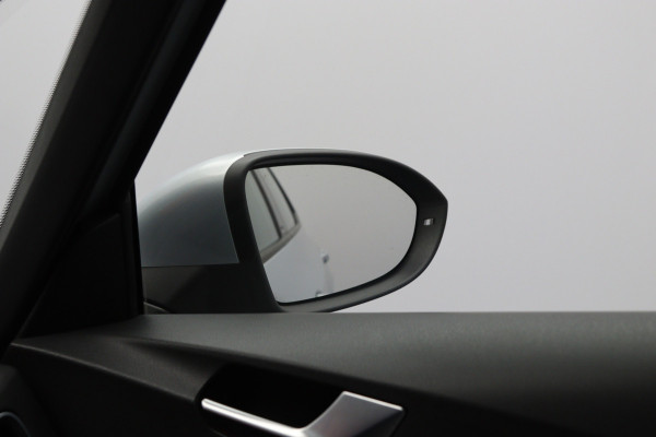 Volkswagen ID.3 204 PK Pro S 77 kWh 204 PK, SOH 88 %, Stoelverwarming, Stuurverwarming, Adap. Cruise Control