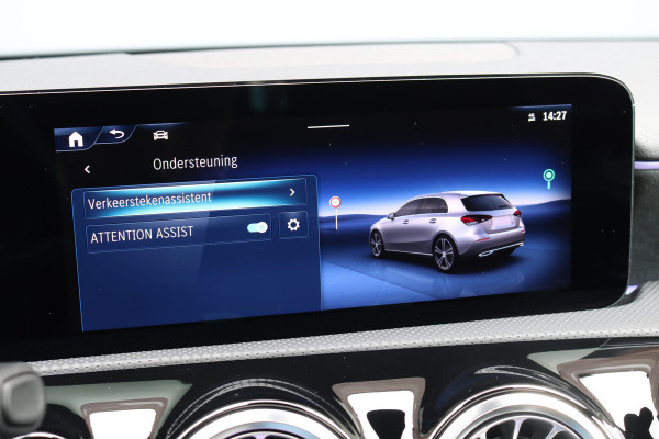 Mercedes-Benz A-Klasse 250 4MATIC AMG Line | 224pk | Panoramadak | Memory | Burmester | Camera | Standkachel | Keyless Go | Apple Carplay | Nightpakket | Verwarmd Stuurwiel |