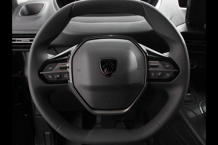 Peugeot Partner 1.5 BlueHDi 130PK L1 Navigatie Apple Carplay / Android Auto DAB trekhaak Cruise Control Airco Houten bekleding laadruimte